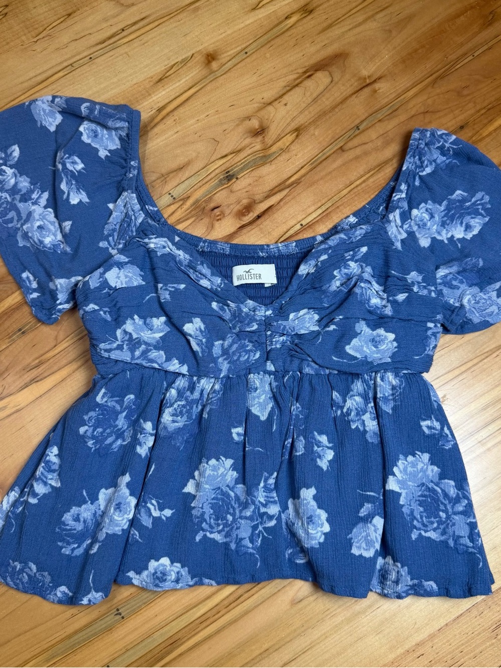 Hollister Blue Floral Smocked Babydoll Peplum Top XS